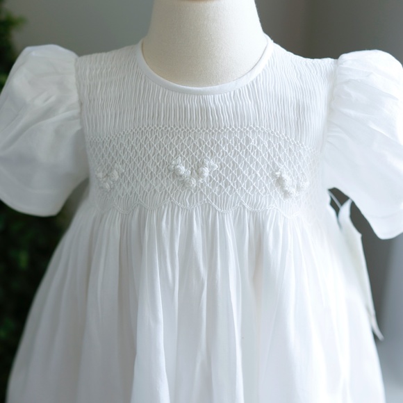 Strasburg Dress Smocked White Size 24 Month Special Occasion Flower Girl NWT - Picture 3 of 6